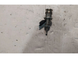 Vstřikovač 9813930180, P136B05784   Peugeot 3008 II     