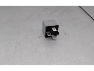 Блок предохранителей 8D0951253A   Seat Exeo (3R)    