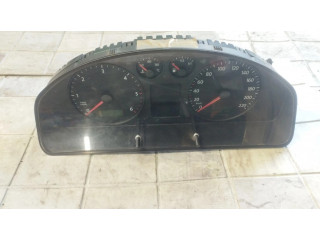 Панель приборов 88311346   Volkswagen Transporter - Caravelle T5       