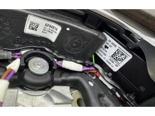 Volant BMW 7 G11 G12 2020 735889  
