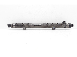 Vstřikovací lišta 30777554, 30777576   Volvo S80    D5244T4 