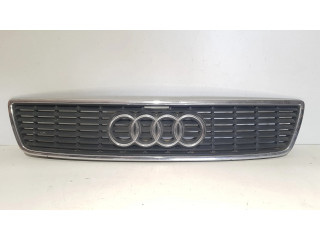 Верхняя решётка Audi A8 S8 D2 4D 1994-2002 года 4D0853651B      