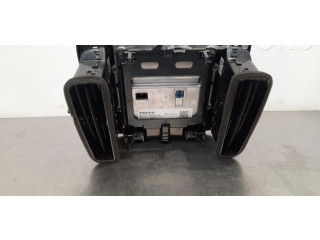 Дисплей    32247465   Volvo XC40