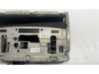 Дисплей    8V0857273P   Audi A3 S3 8V