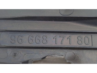 Крышка блока предохранителей 9666817180   Citroen DS5    