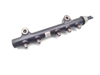 Vstřikovací lišta 9684753080   Peugeot 5008    9HR(DV6C) 