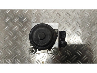 Jednotka ABS 4451026030   Toyota Hiace (H200) 2012