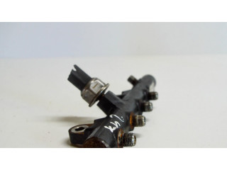 Vstřikovací lišta 175213876R   Mercedes-Benz A W176  pro naftový motor 1.5 OM 607.951 