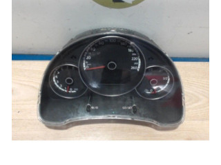 Přístrojová deska  Volkswagen Beetle A5 2013   