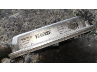 Řídící jednotka 0281010319, 08677708   Volvo V70 2002
