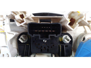 Блок управления климат-контролем T1001639U   Renault Sandero I