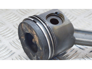 Píst    BMW 5 E39  pro naftový motor 2.5 M57 D25 (256D1) 