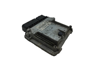 Блок управления двигателя 045906013A, 0281013182   Skoda Roomster (5J)