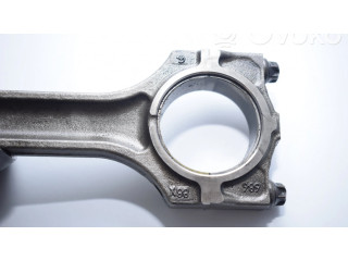 Píst    BMW 5 E39  pro naftový motor 2.9 M57 D30 (306D1) 