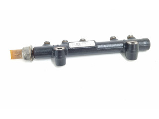 Vstřikovací lišta 9804776780, 172511079   Peugeot 3008 II    BHZ 