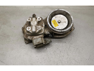 Vstřikovací lišta 0438121011, 026133353   Audi 80 90 B3     