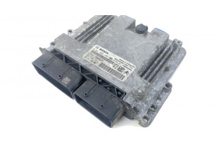 Блок управления двигателя 0281032456, 9814182680   Peugeot Traveller