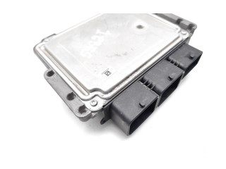 Řídící jednotka 9677013180, 0281017333   Citroen C3 Picasso 2011