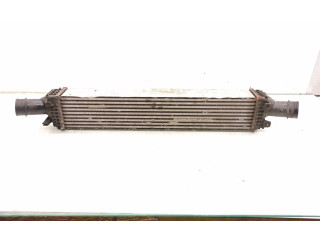 Интеркулер  8K0145805E   Audi A5 8T 8F 