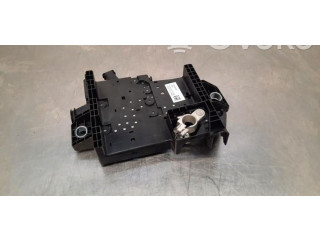   Pojistková skříňka 32200334   Volvo XC40 2021