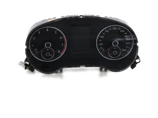 Přístrojová deska  Volkswagen Jetta VI 2012 5C6920872, M0-3983T  