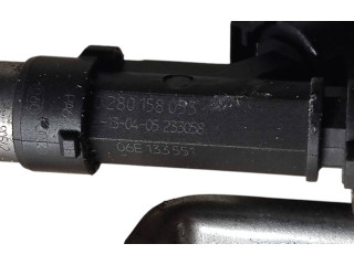 Vstřikovací lišta 06E971821A, 06E133551   Audi A6 S6 C6 4F    BDW 