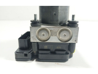 Jednotka ABS A0004311600, A0004311500   Mercedes-Benz CLA C117 X117 W117 2017