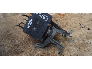 Jednotka ABS A1724314312   Mercedes-Benz C W204 2009