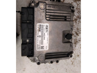 Řídící jednotka 8M5112A650XE, 0281015242   Ford C-MAX II 2014