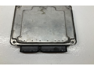 Блок управления двигателя 0281011821, 0281011821   Ford Galaxy