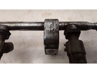Vstřikovací lišta 04669768, 04891345AA   Chrysler PT Cruiser  pro benzínový motor 2.0  