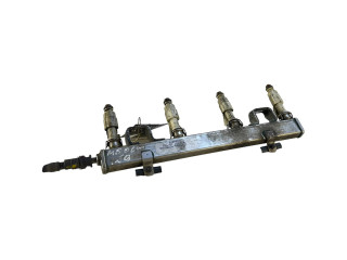 Vstřikovací lišta 6M8G9D280AA, 050427B   Mazda 5  pro benzínový motor 1.8  
