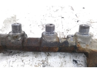 Vstřikovací lišta 8200954113A, H8200839258   Renault Trafic II (X83)     