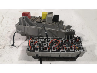 Блок предохранителей  93363140   Opel Meriva A    