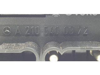   Pojistková skříňka A2105400372   Mercedes-Benz E W210 1999