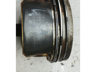  Поршень с шатуном  82L146, TFSI  Seat Leon (1P)  