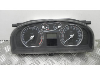 Панель приборов 8200291334, B1147   Renault Laguna II       