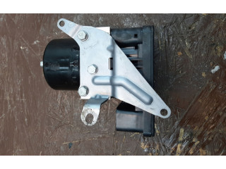Jednotka ABS 6777159   BMW 1 E81 E87 2006