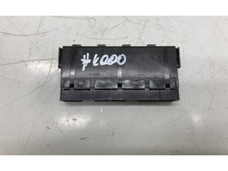 Блок предохранителей  8264130250, 82641-30250   Lexus GS 300 350 430 450H    