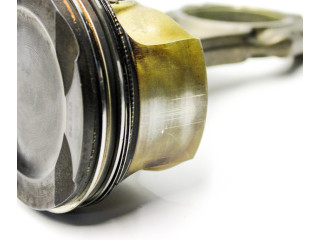  Поршень N63 B44 A 78432370  BMW 5 GT F07  