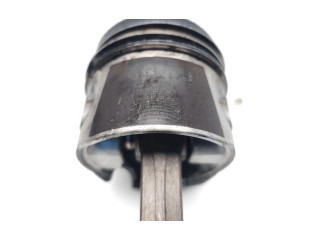 Píst AWX   Audi A6 S6 C5 4B    AWX 