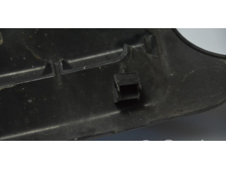 Передняя решётка Land Rover Range Rover L322 2002-2012 года DHB50019      