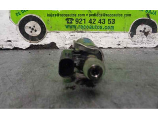 Vstřikovač 0261500   Ford C-MAX II    M1DD 