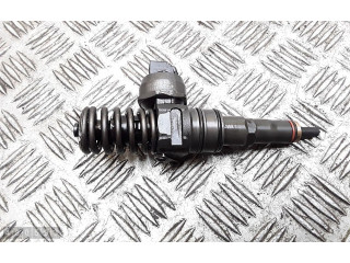 Vstřikovač 038130073AG   Volkswagen Jetta V     