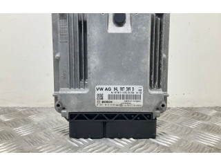 Поршень Блок управления двигателем ECU CLHA 04L907309B  Seat Leon (5F)  
