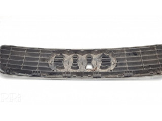 Передняя решётка Audi A4 S4 B5 8D 1994-1999 года 8D0853651      