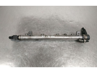 Vstřikovací lišta A6400702395001   Mercedes-Benz A W169    OM640940 