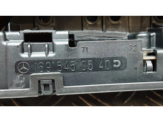   Pojistková skříňka 1695450540, 695450103   Mercedes-Benz  W169 2006