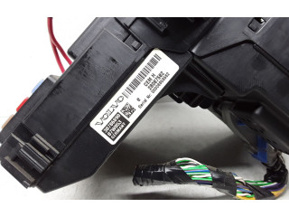   Pojistková skříňka 30786890, 28087582   Volvo XC90 2007