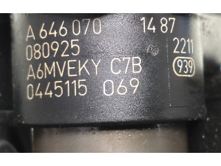 Vstřikovač A6460701487, 0445115069   Mercedes-Benz Vito Viano W639    646980 